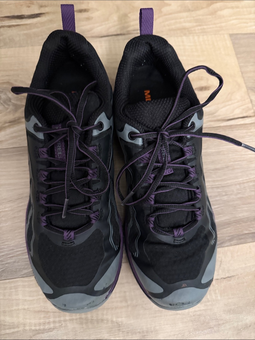 Merrell Women's Black and Purple Athletic Sneakers